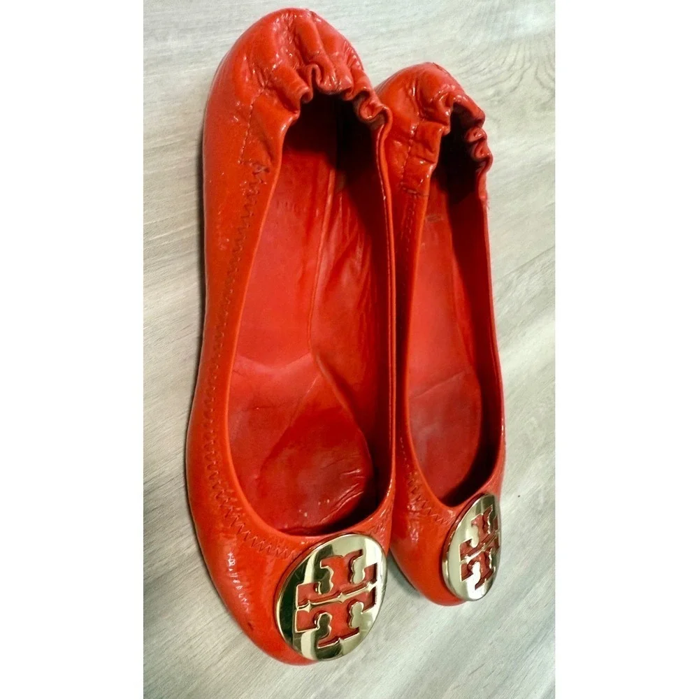 Tory Burch Red Patent Leather Ballet Flats Gold Logo Women's Size 7